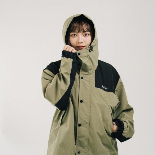 NTHU防潑水拼接OUTDOOR外套_軍綠